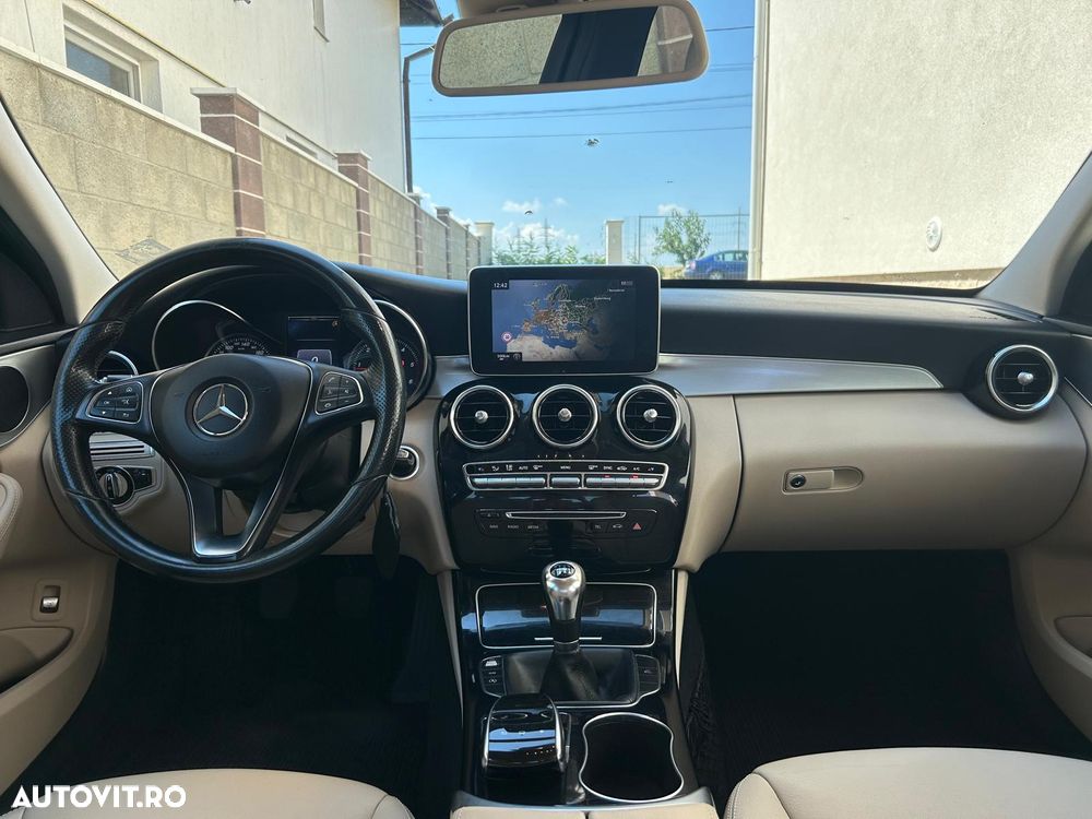 Mercedes-Benz C 220 BlueTec - 12