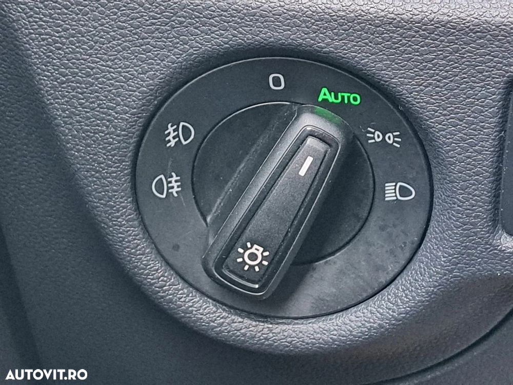 Skoda Kamiq 1.0 TSI Selection - 37