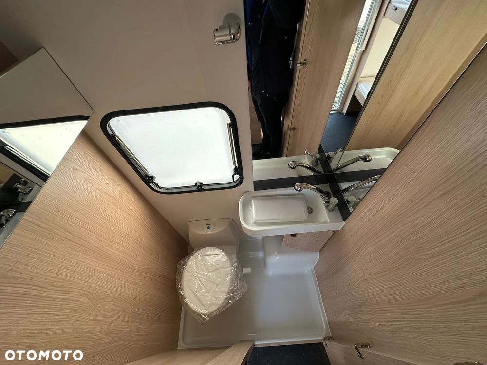 Adria AVIVA 360 DK - 10