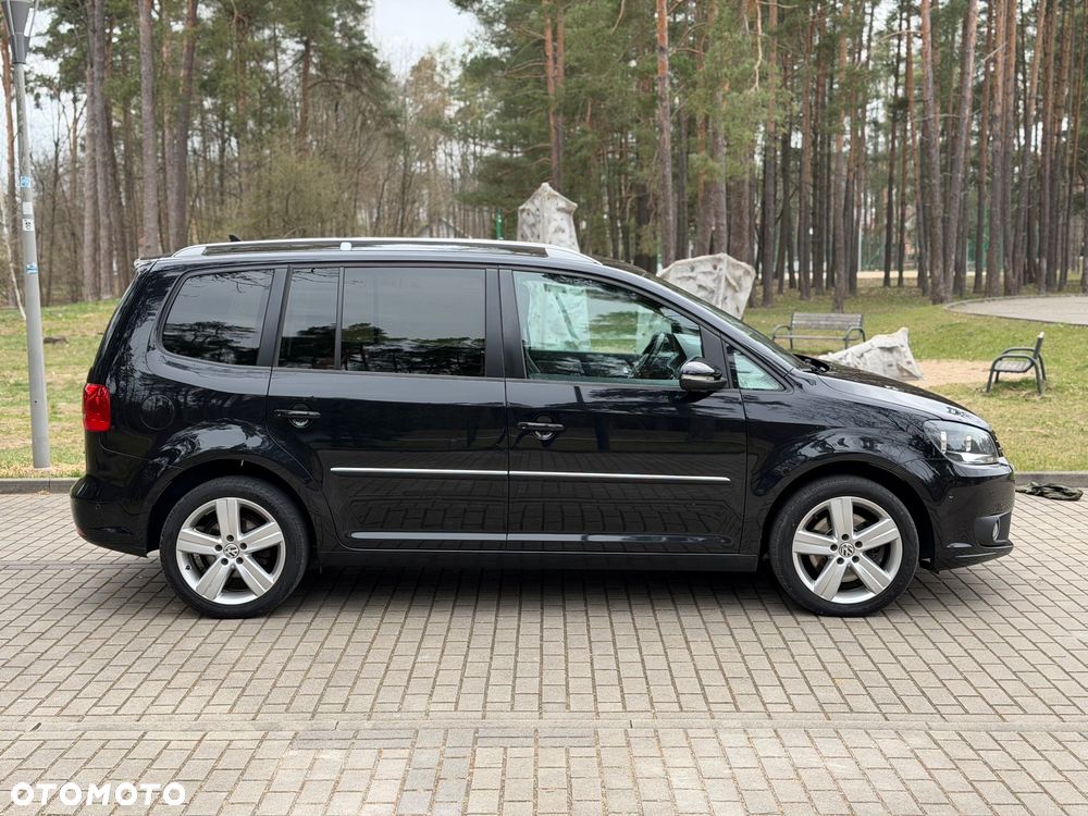 Volkswagen Touran 2.0 TDI Highline - 2