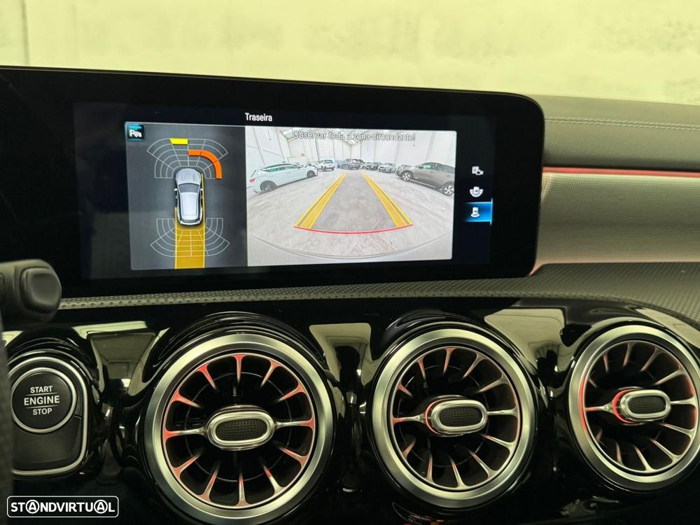 Mercedes-Benz CLA 250 e Shooting Brake AMG Line - 38