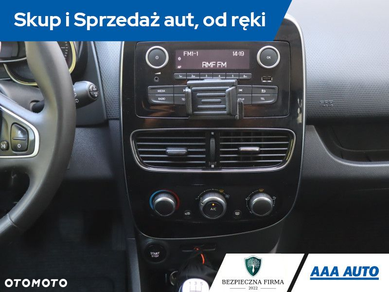Renault Clio - 14