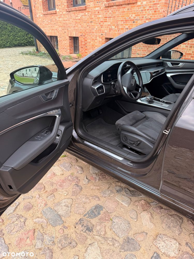Audi A6 Allroad - 12