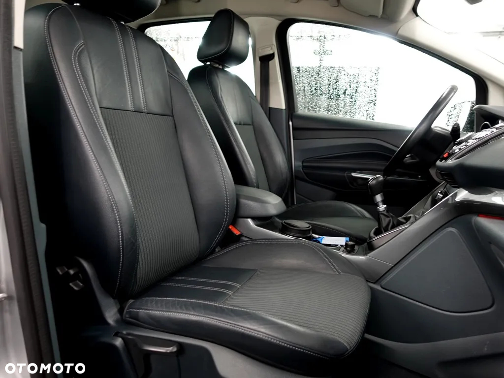 Ford C-MAX 2.0 TDCi Titanium - 13