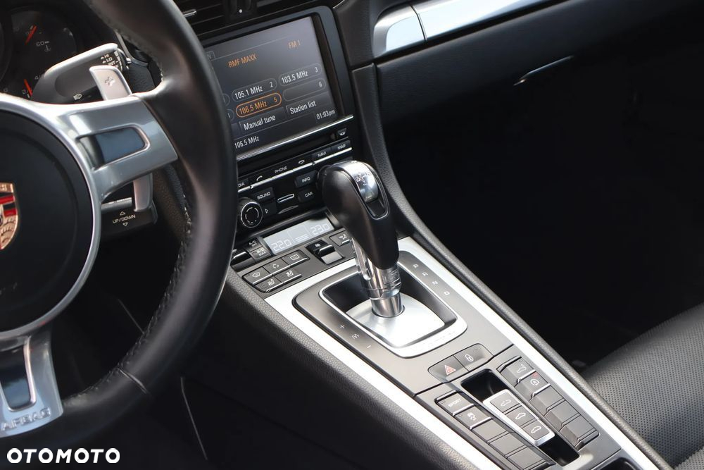 Porsche 911 Carrera PDK - 28