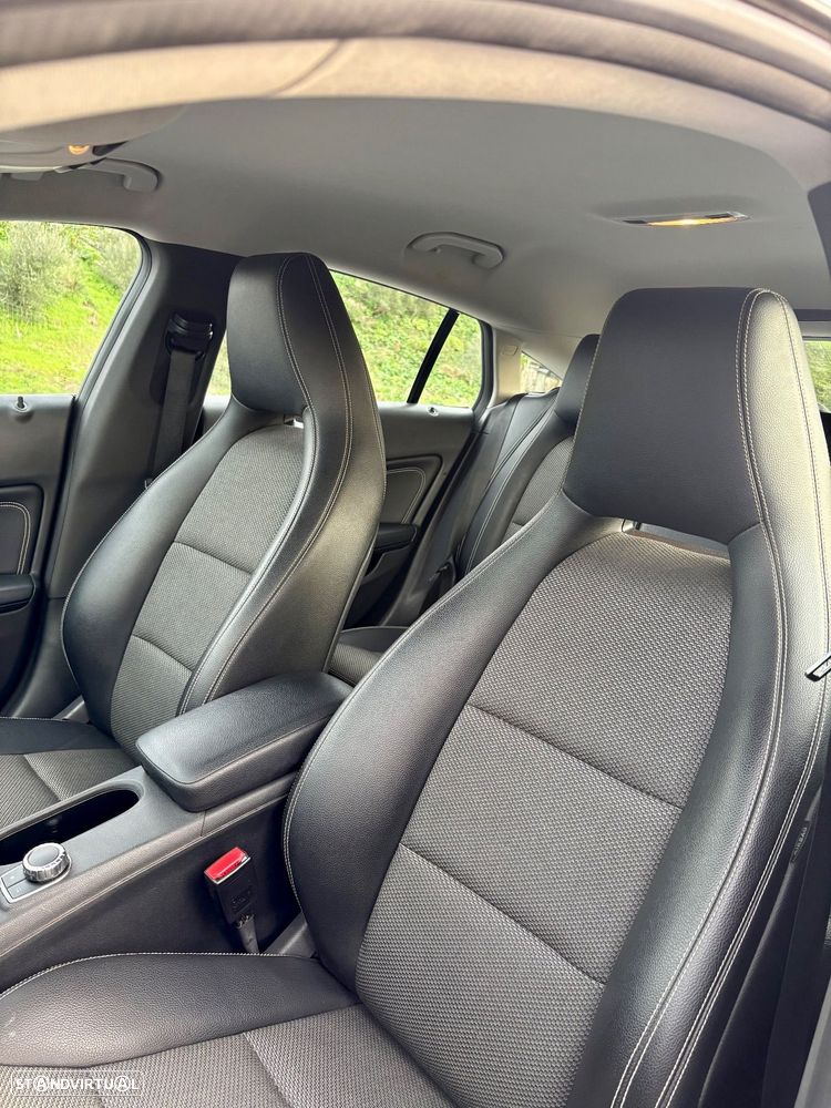 Mercedes-Benz CLA 180 d BlueEFFICIENCY Edition - 8