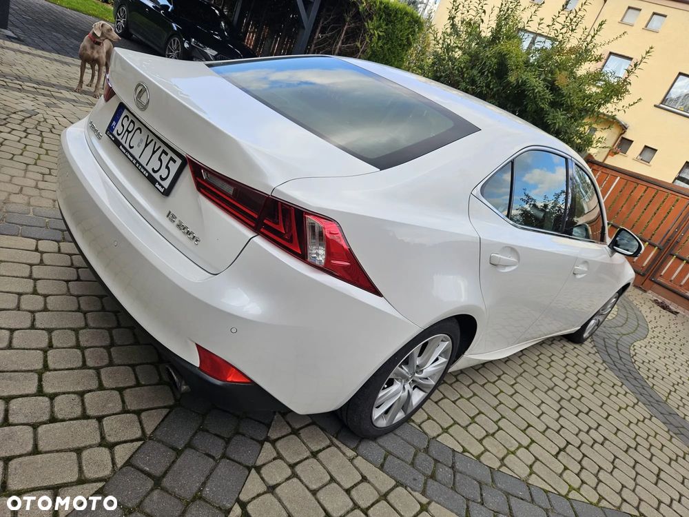 Lexus IS 200t Elite - 21