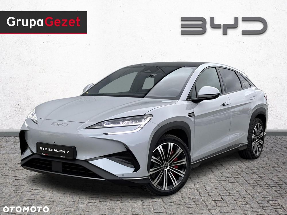 BYD Sealion 7