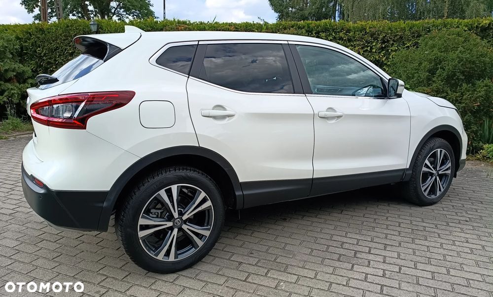 Nissan Qashqai 1.2 DIG-T N-Connecta - 19
