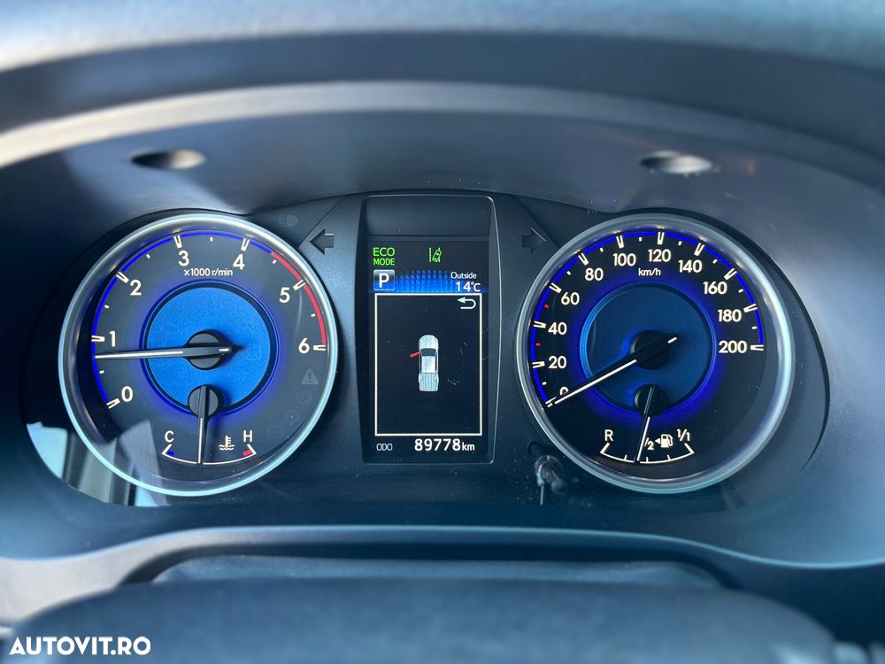 Toyota Hilux 2.4D 150CP 4x4 Double Cab AT Executive - 10