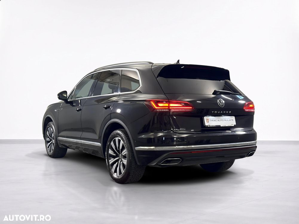 Volkswagen Touareg - 4