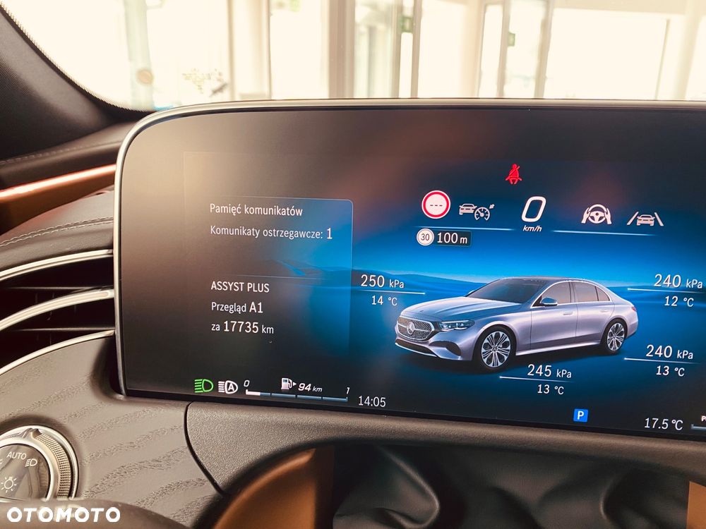 Mercedes-Benz Klasa E 200 4Matic 9G-TRONIC Edition AMG Line - 28