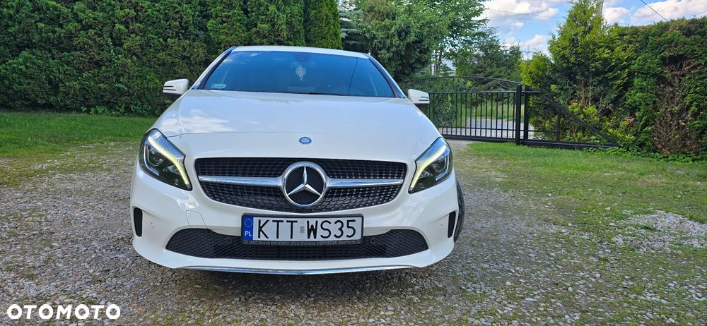 Mercedes-Benz Klasa A 180 7G-DCT Urban - 4
