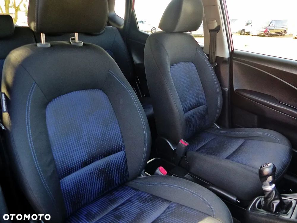 Hyundai ix20 1.4 Premium - 26