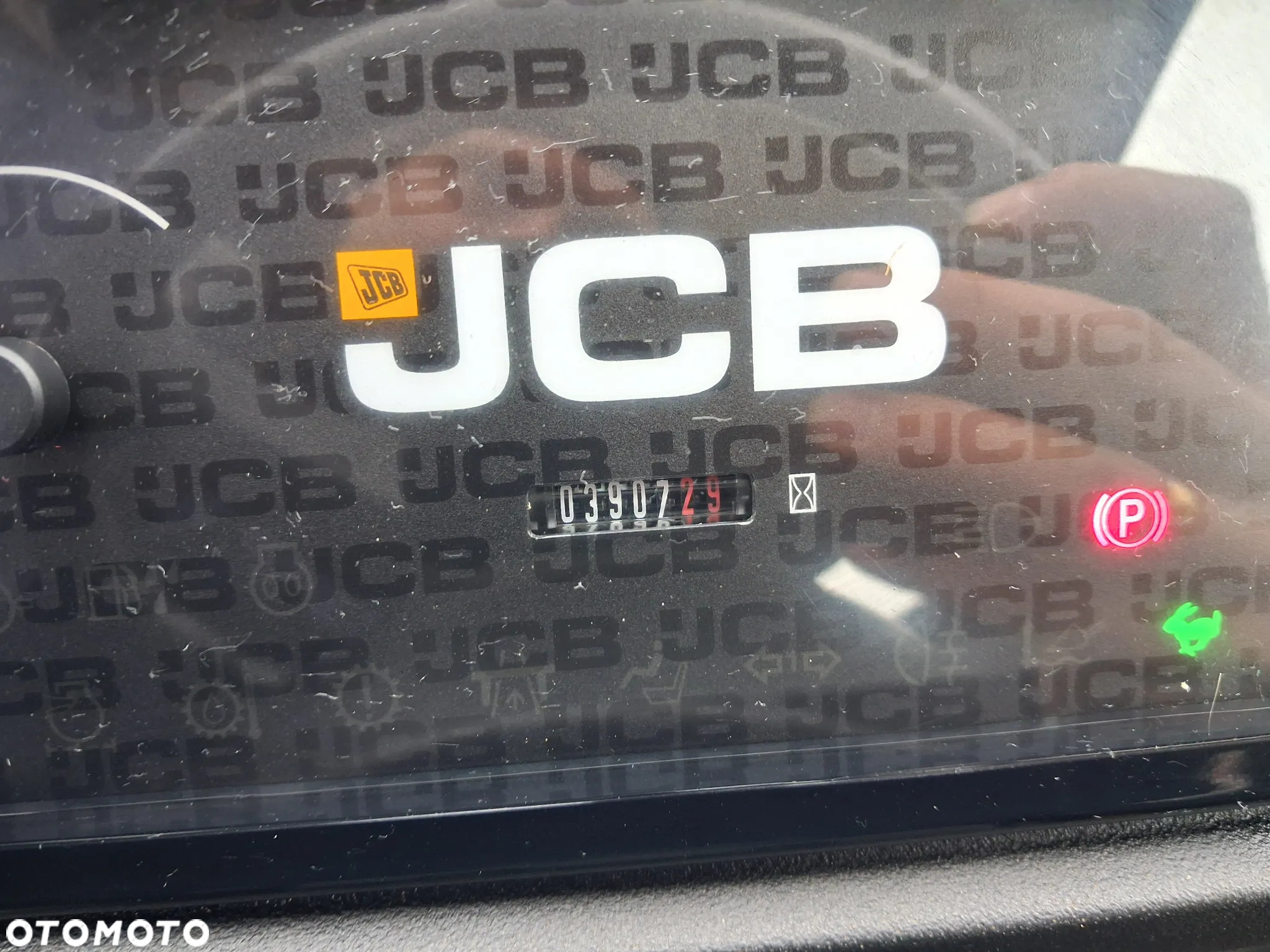 JCB 406 - 10