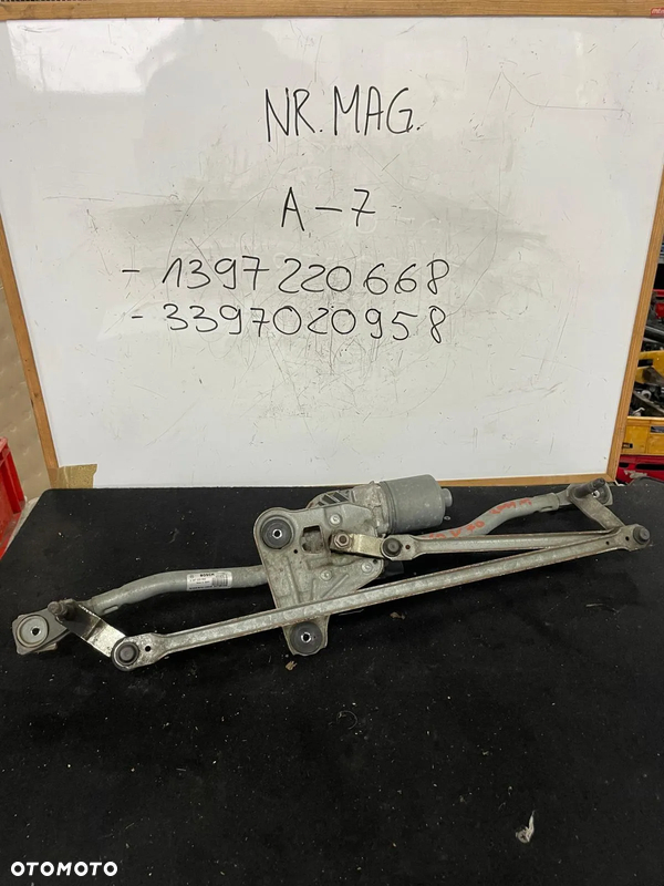 MECHANIZM WYCIERACZEK VOLVO V70 1397220668 3397020958