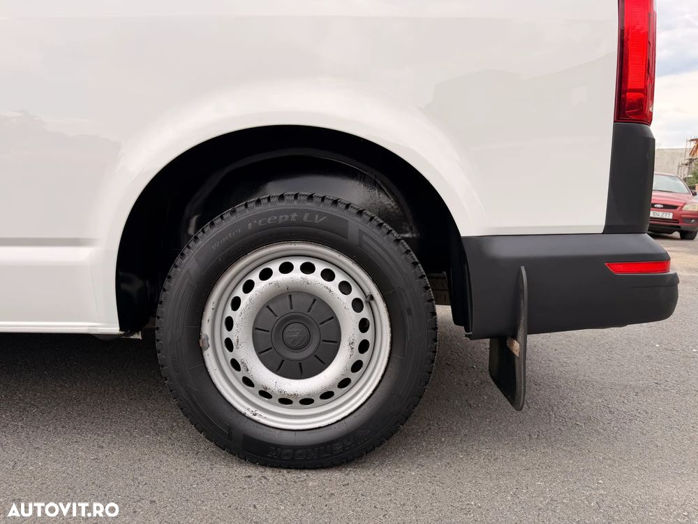 Volkswagen Transporter - 7