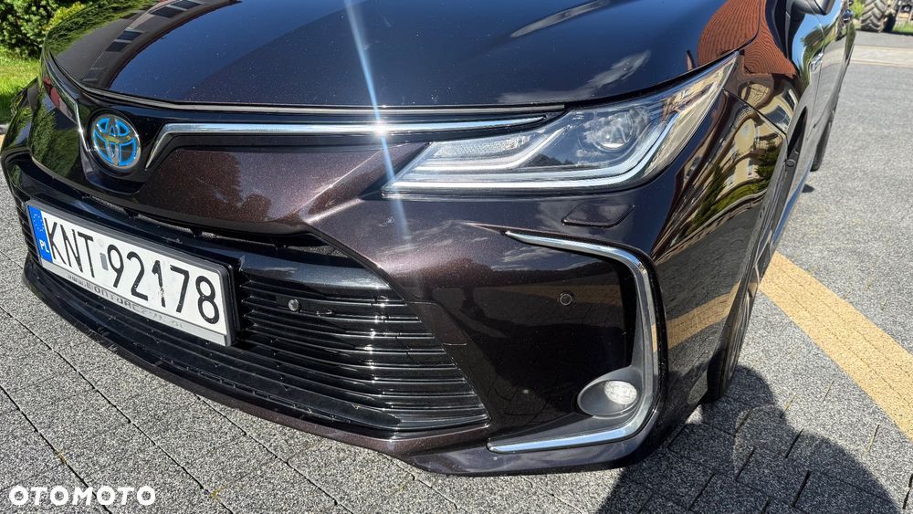 Toyota Corolla 1.8 Hybrid Executive - 8