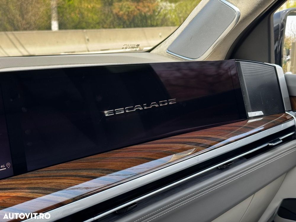 Cadillac Escalade - 28