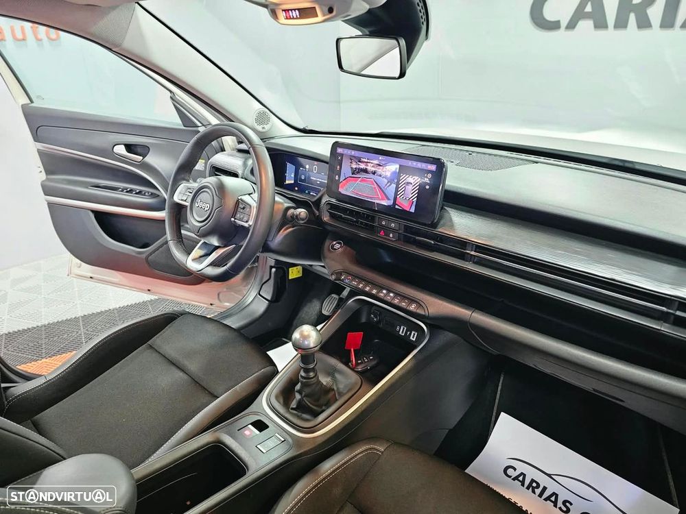 Jeep Avenger 1.2 GSE T3 Altitude - 22