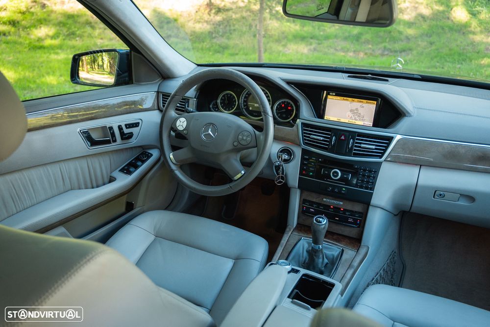 Mercedes-Benz E 200 CGi Elegance BE 165g - 25