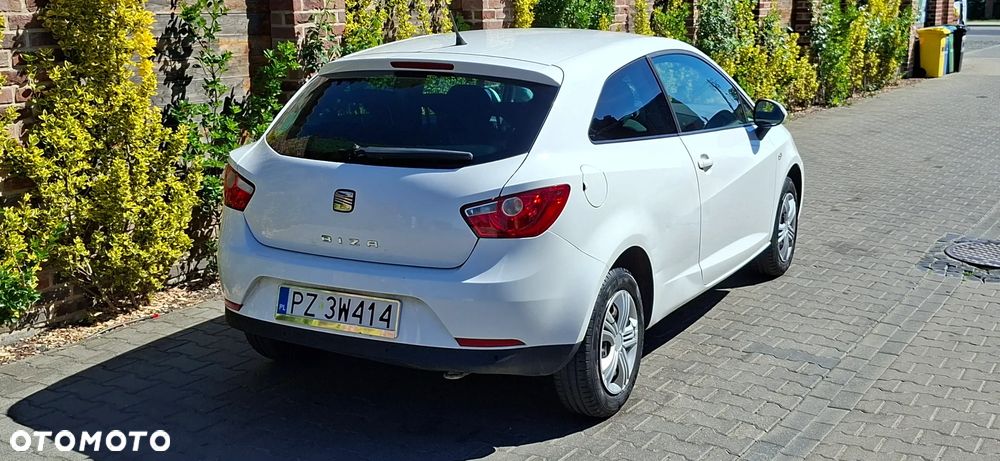 Seat Ibiza SC 1.4 16V Entry - 4