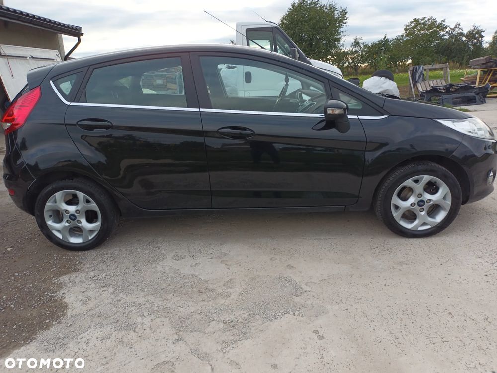 Ford Fiesta 1.4 Titanium X - 6