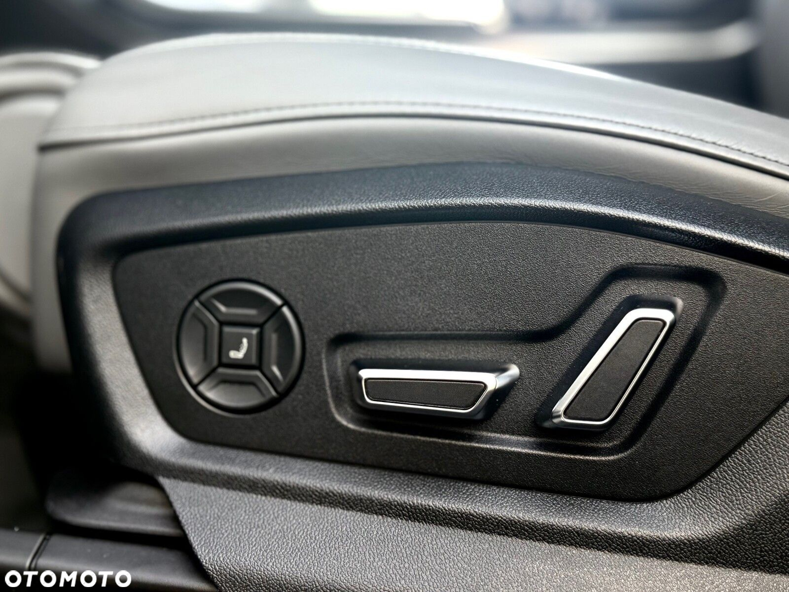 Audi SQ7 - 14