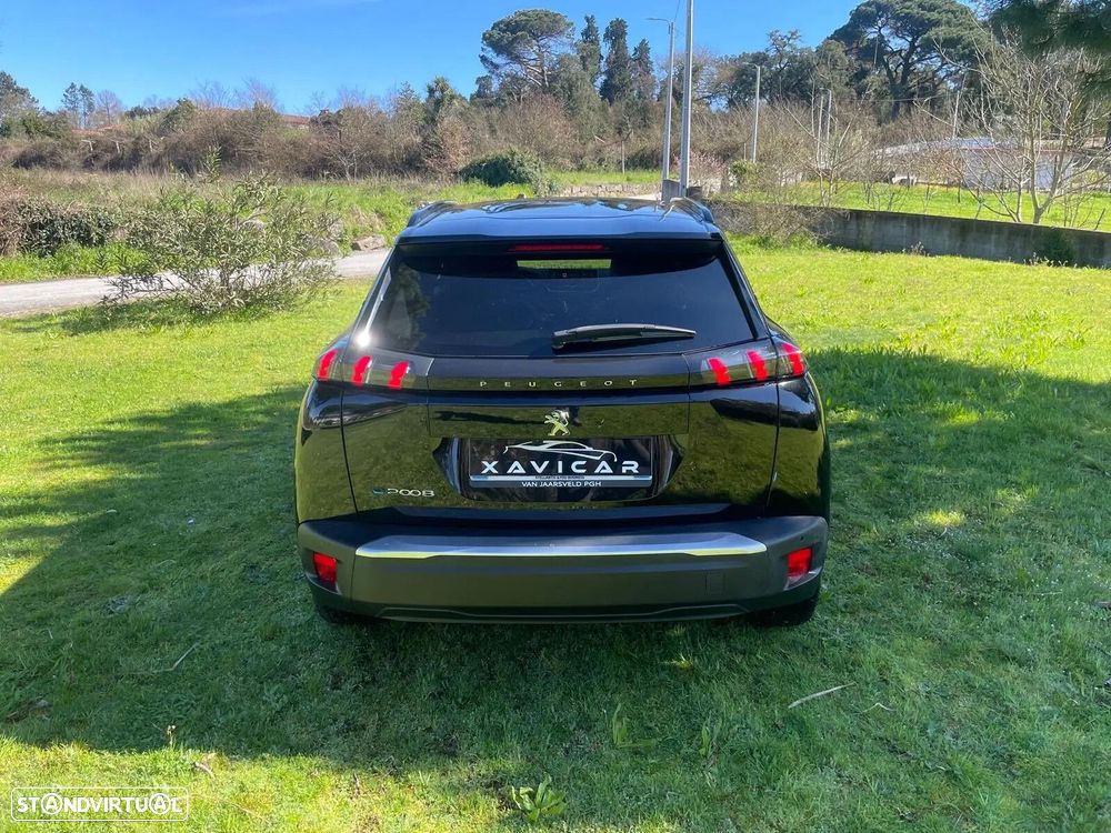 Peugeot e-2008 50 kWh Allure - 2