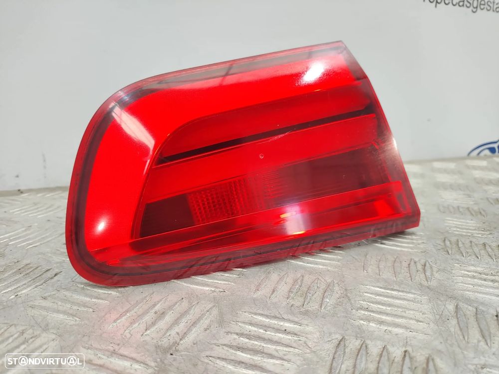 Farolins Tras Traseiros Mala Esquerdo Direito Originais LED BMW Serie 1 LCI F20 5 portas F21 2 portas 7359019 7359020 2014 - 2019 - 7