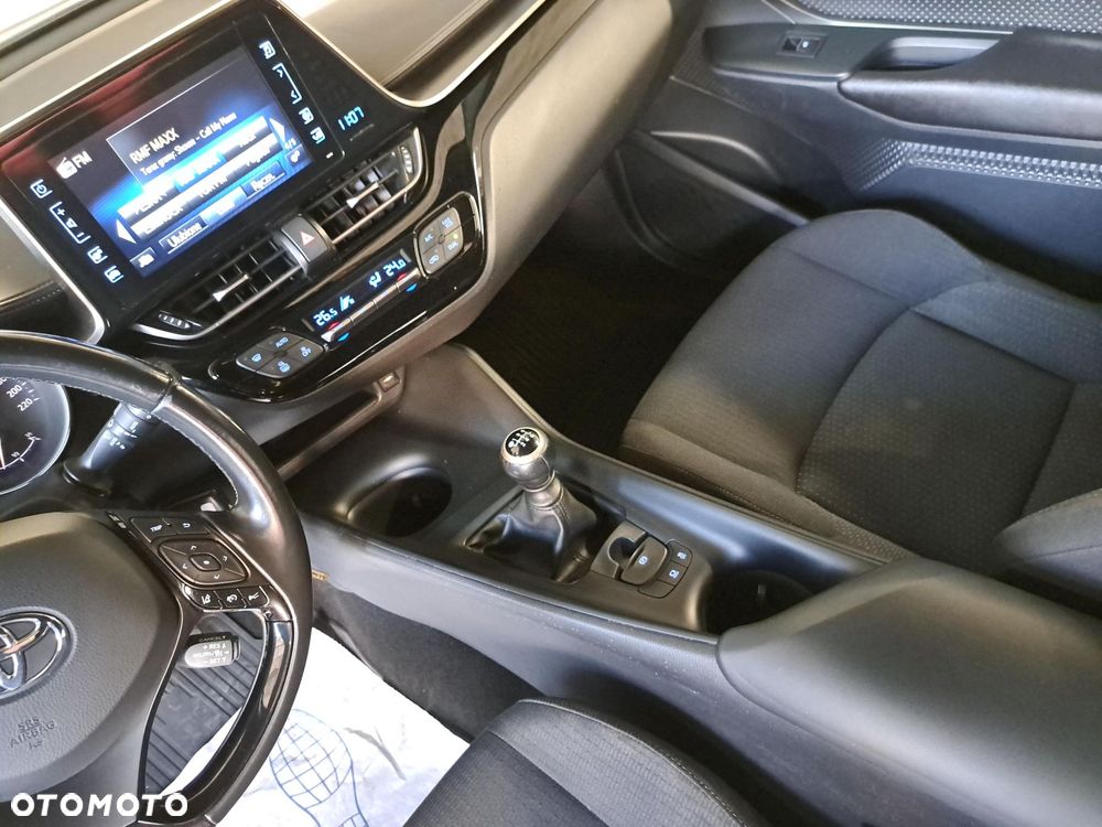 Toyota C-HR 1.2 T GPF Premium - 28