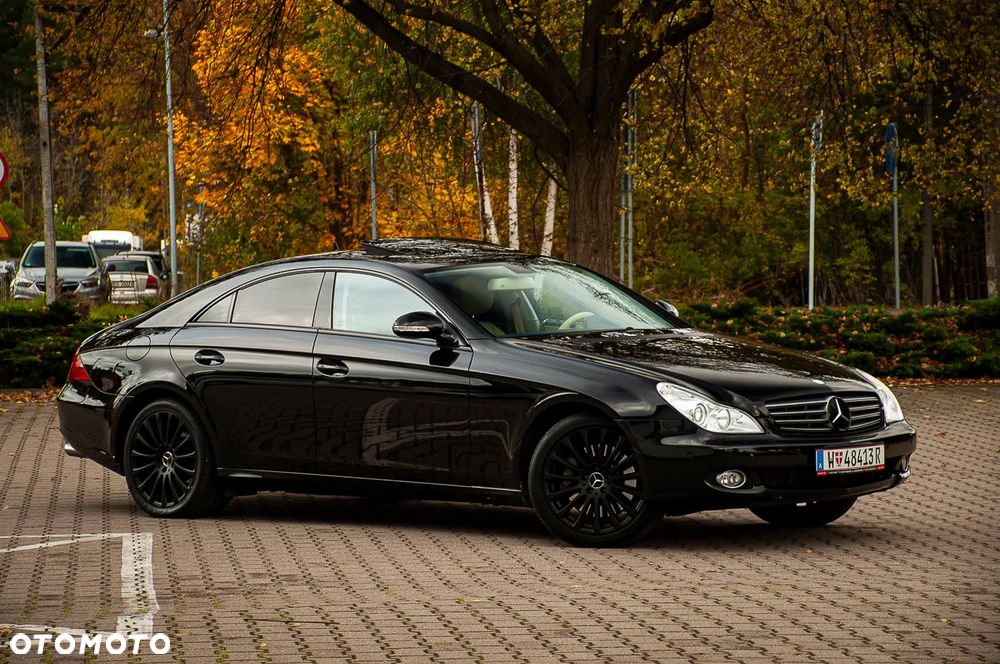 Mercedes-Benz CLS 500 - 24