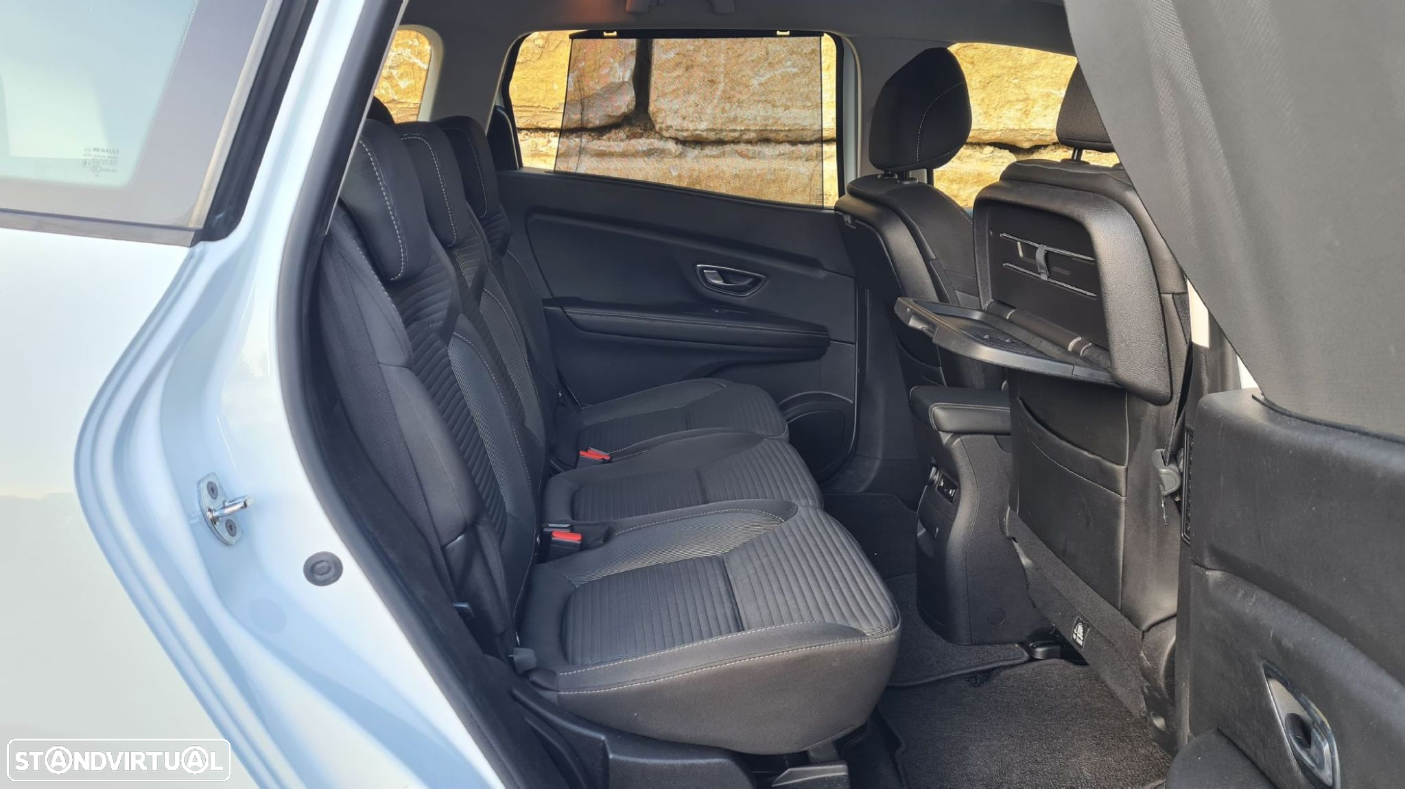 Renault Grand Scénic 1.6 dCi Intens SS - 41