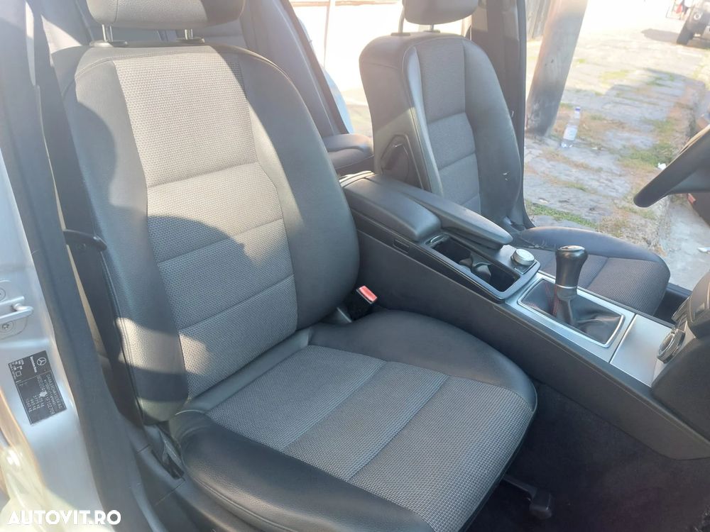 Mercedes-Benz C 200 - 4