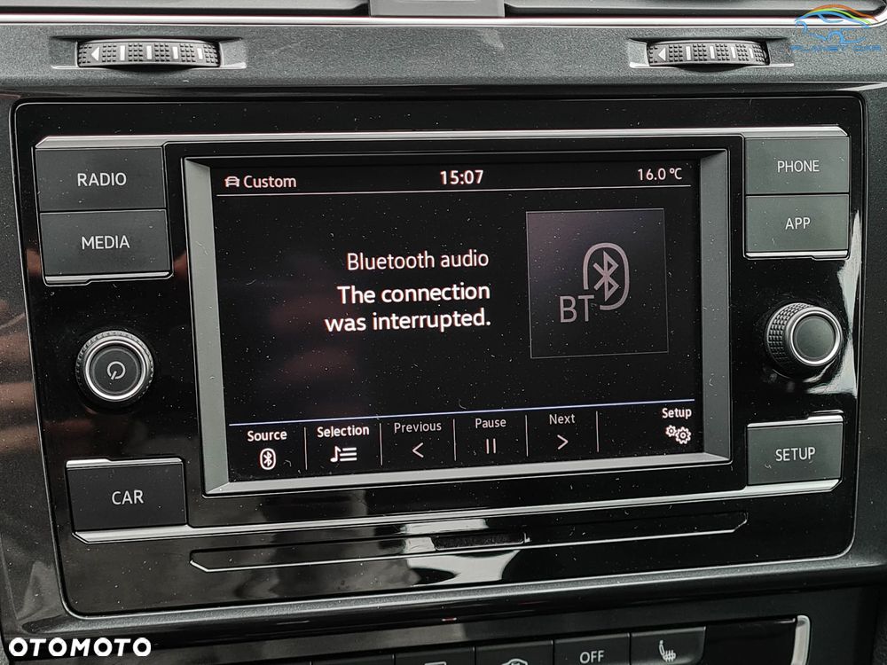 Volkswagen Golf - 36