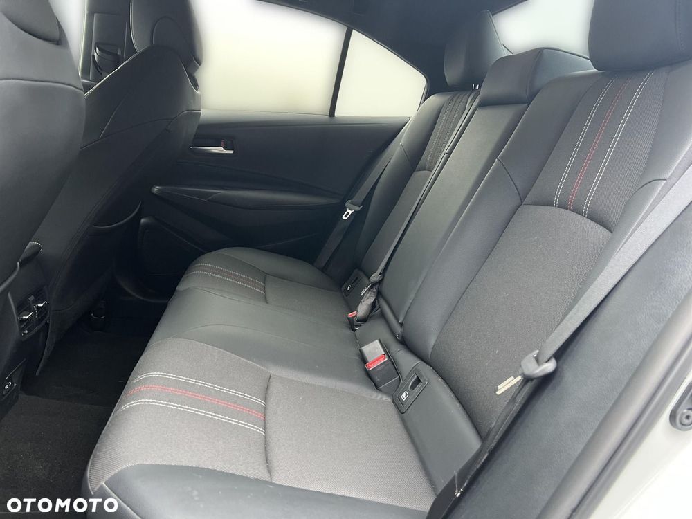 Toyota Corolla 1.8 Hybrid GR Sport - 14