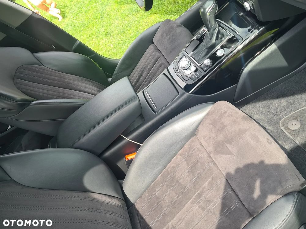 Audi A6 Avant 2.0 TDI Ultra DPF S tronic - 16