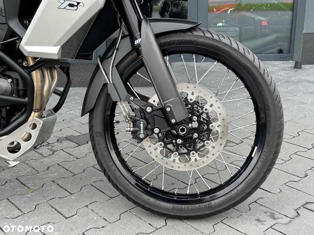 Triumph Tiger - 9