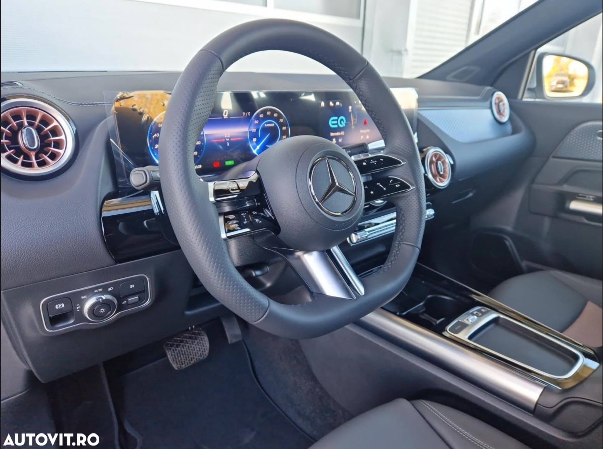 Mercedes-Benz EQA 250 - 5