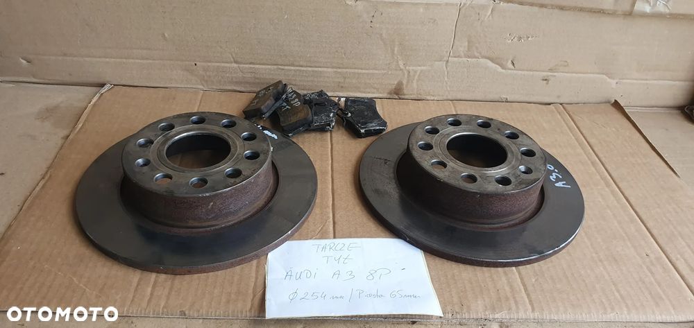 Tarcze hamulcowe tył tylne klocki Audi A3 8P 255MM - 5