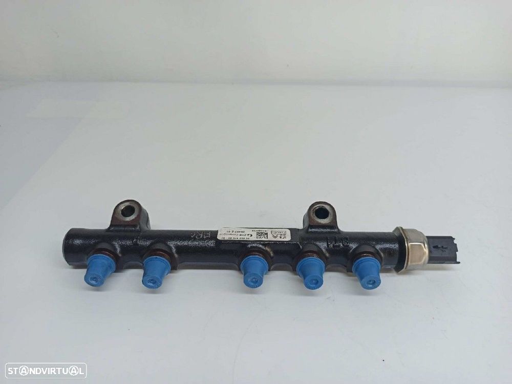 RAMPA INJETORA FORD FOCUS LIM. TREND + - 2