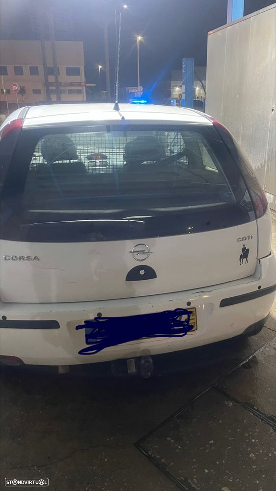 Opel Corsa 1.3 CDTI Essentia - 4