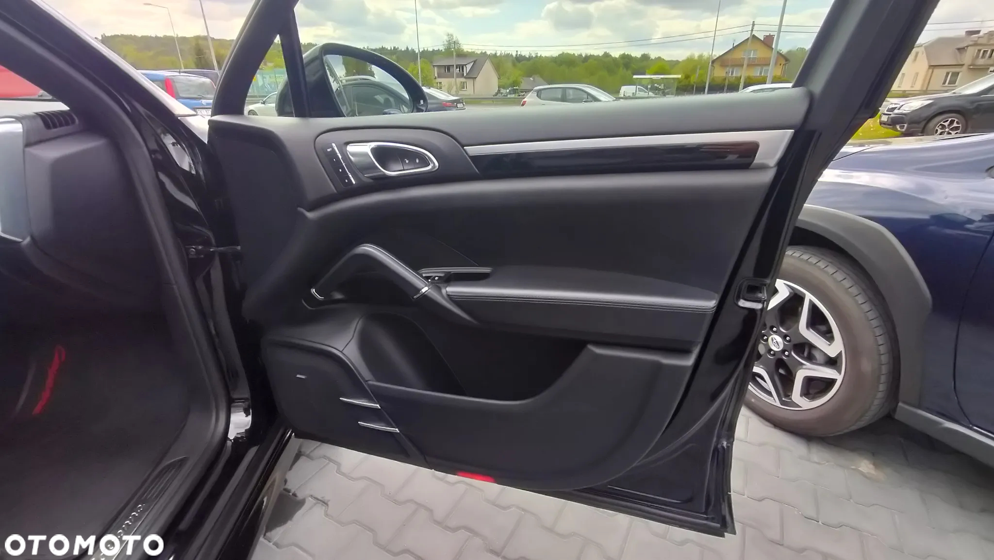 Porsche Cayenne Diesel Platinum Edition - 34