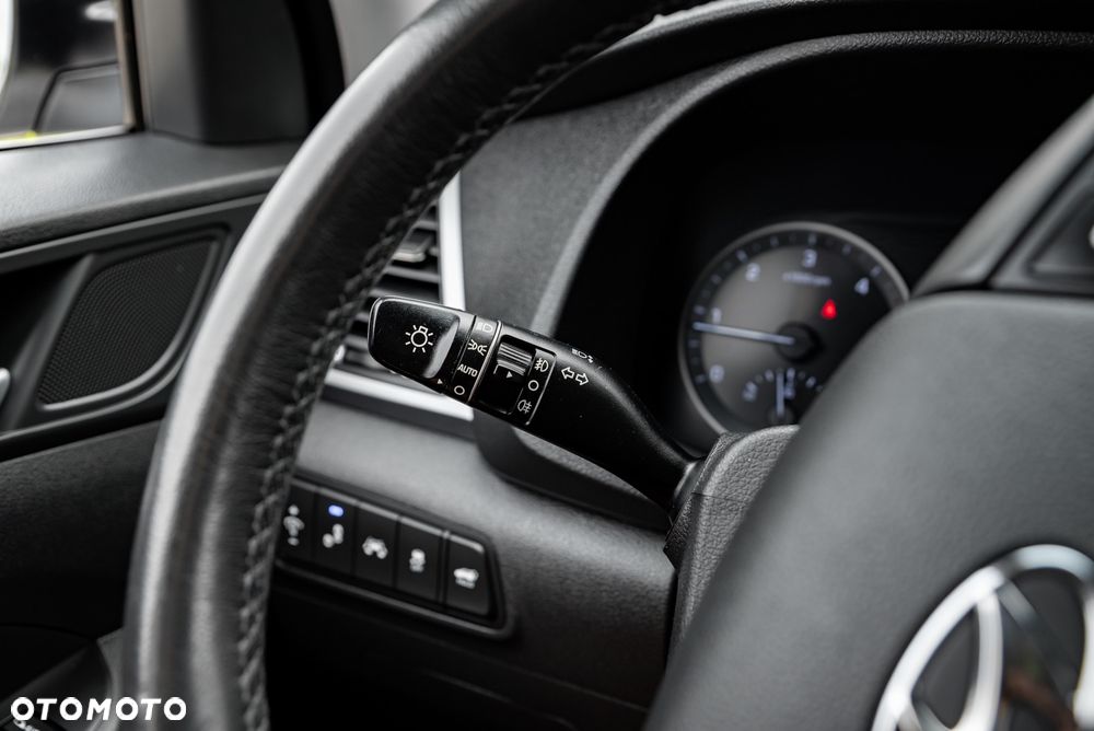 Hyundai Tucson 2.0 CRDi Premium 4WD - 32