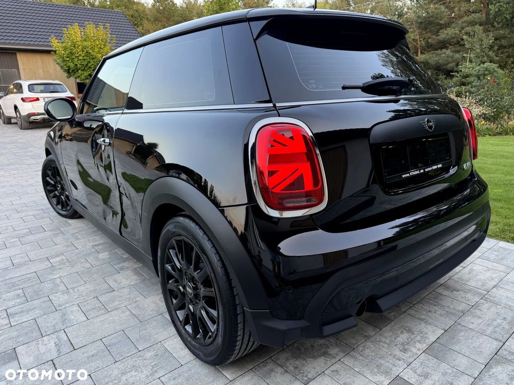 MINI ONE Blackyard - 17