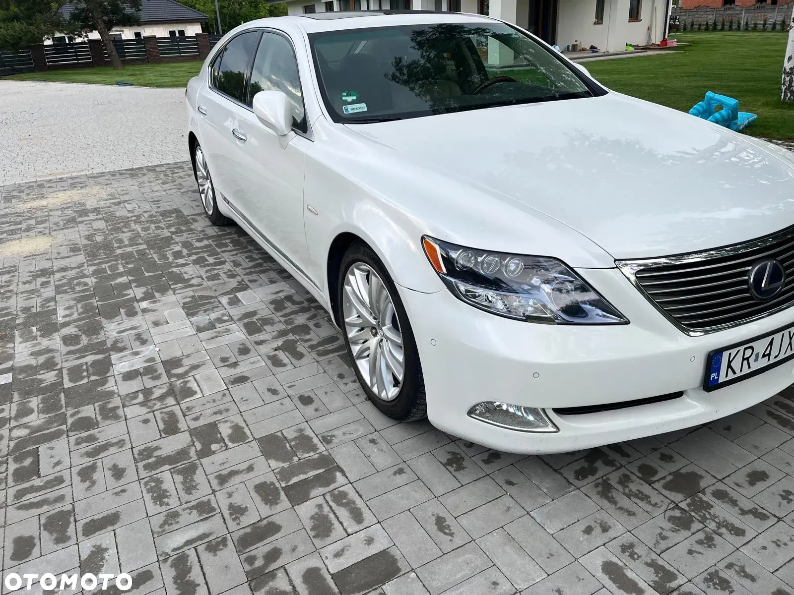 Lexus LS 600h Elegance - 2