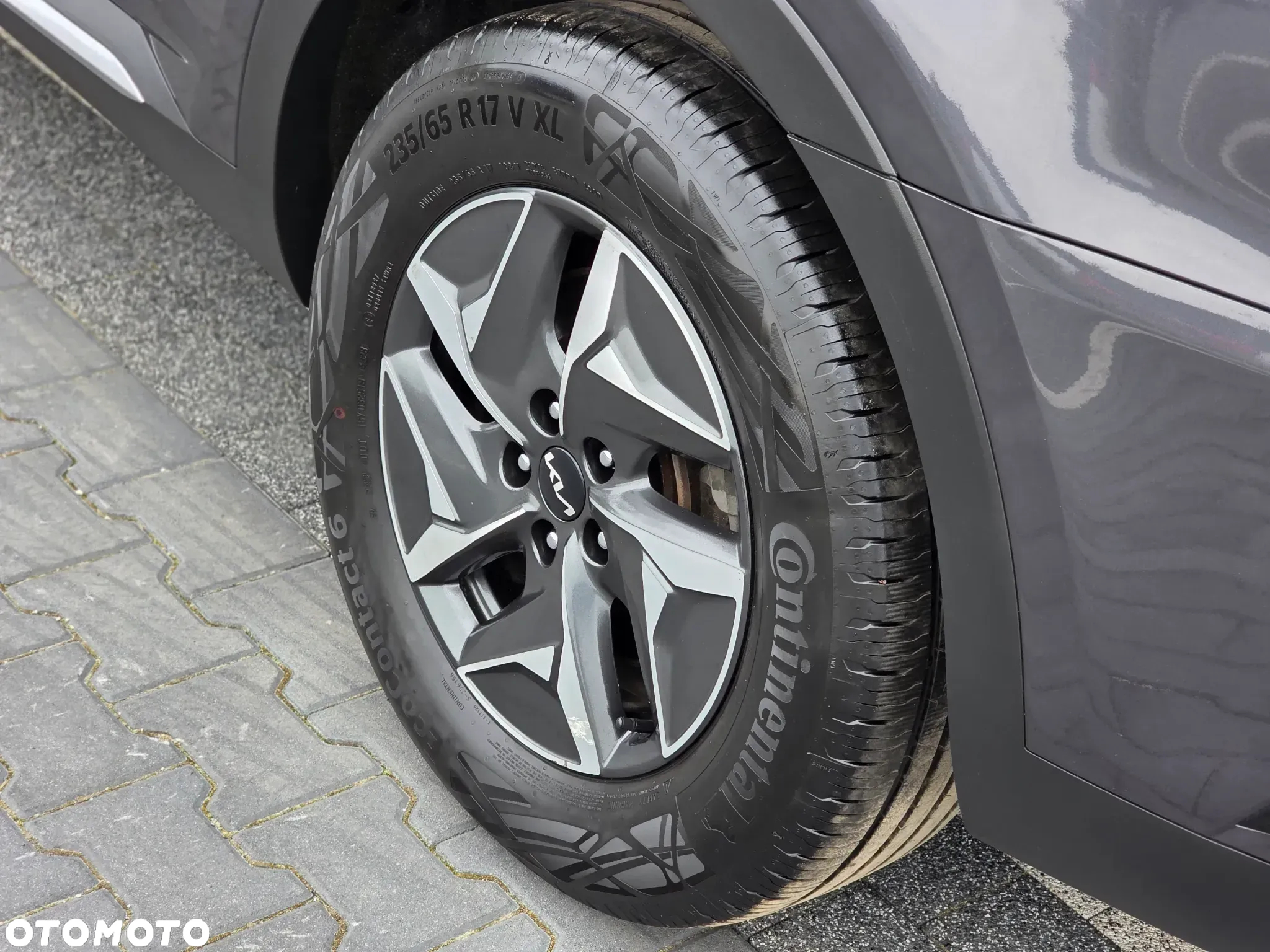 Kia Sorento 1.6 T-GDI HEV L 7os - 25