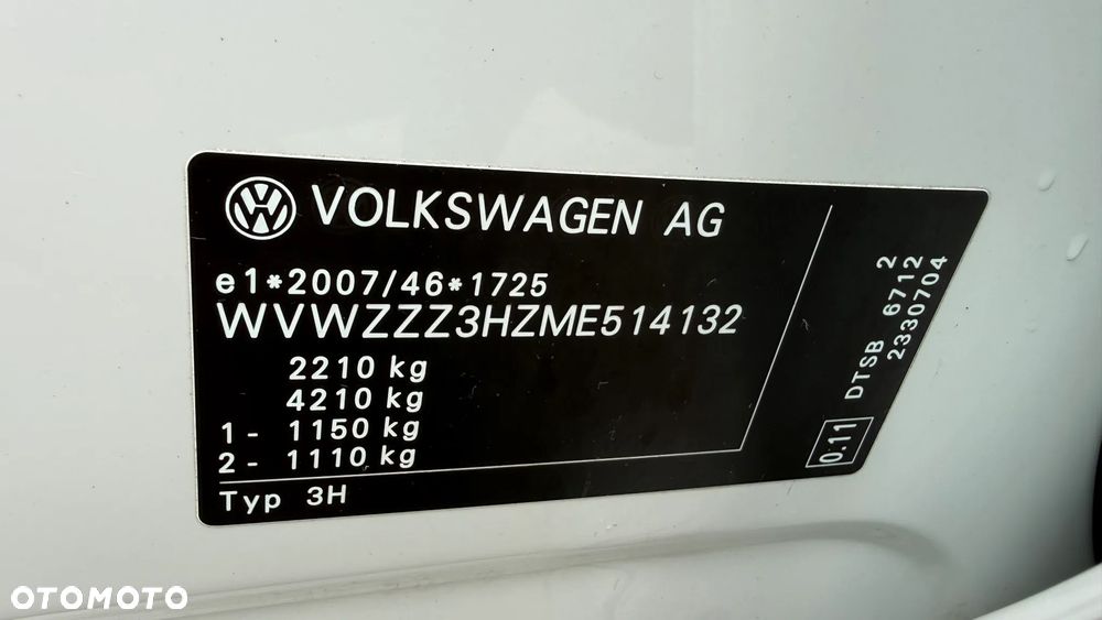 Volkswagen Arteon 2.0 TDI SCR R-Line DSG - 39