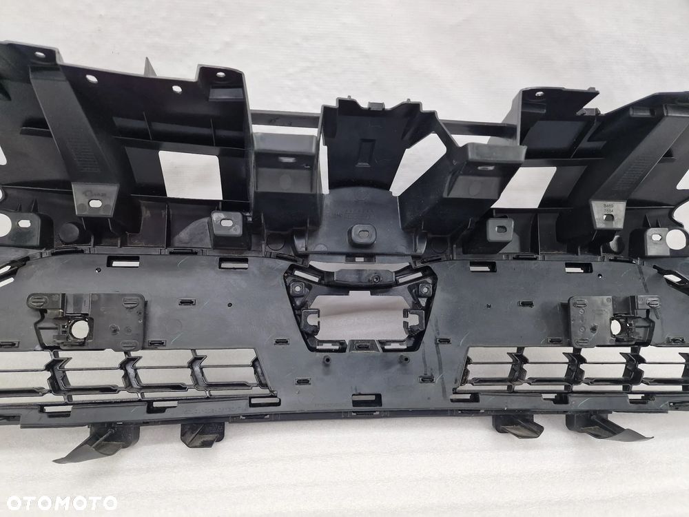 TOYOTA YARIS CROSS 21- ŁADNA ATRAPA / GRILL PRZEDNI PRZÓD CHROM BEZ KAMERY NA PDC , NR AUKCJI GL636 - 10