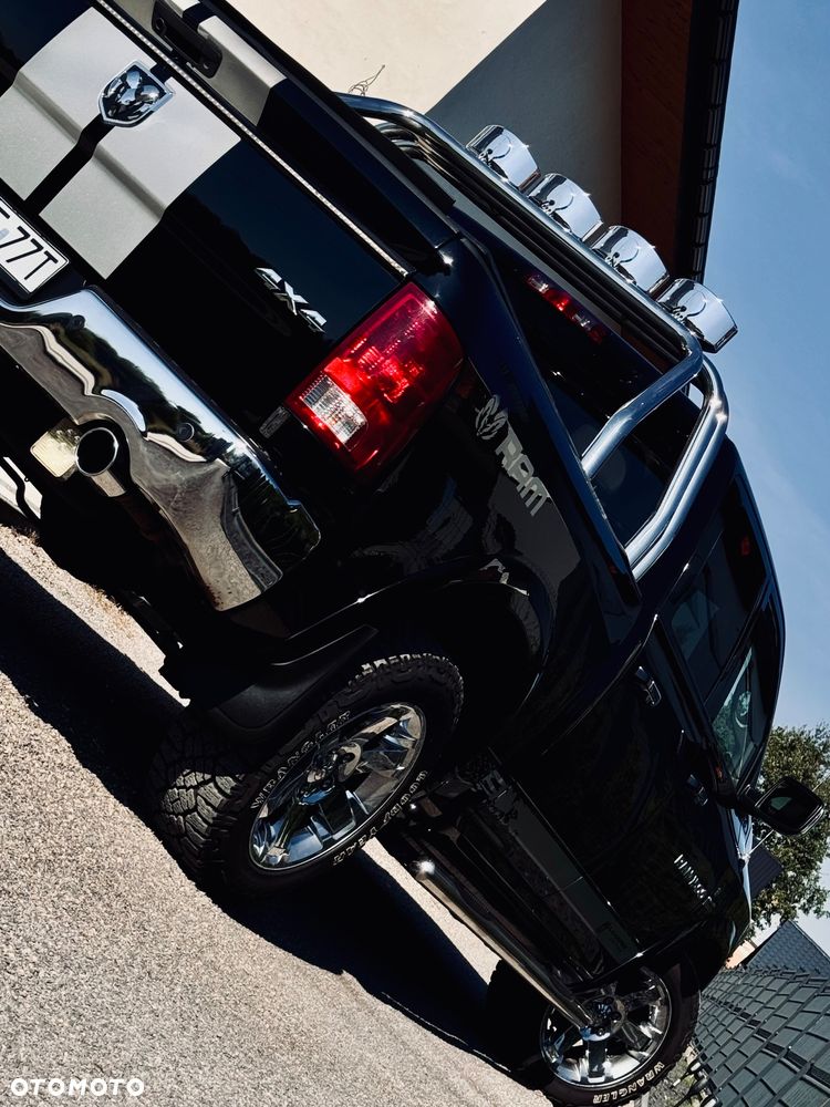Dodge RAM 5.7 4x4 - 8